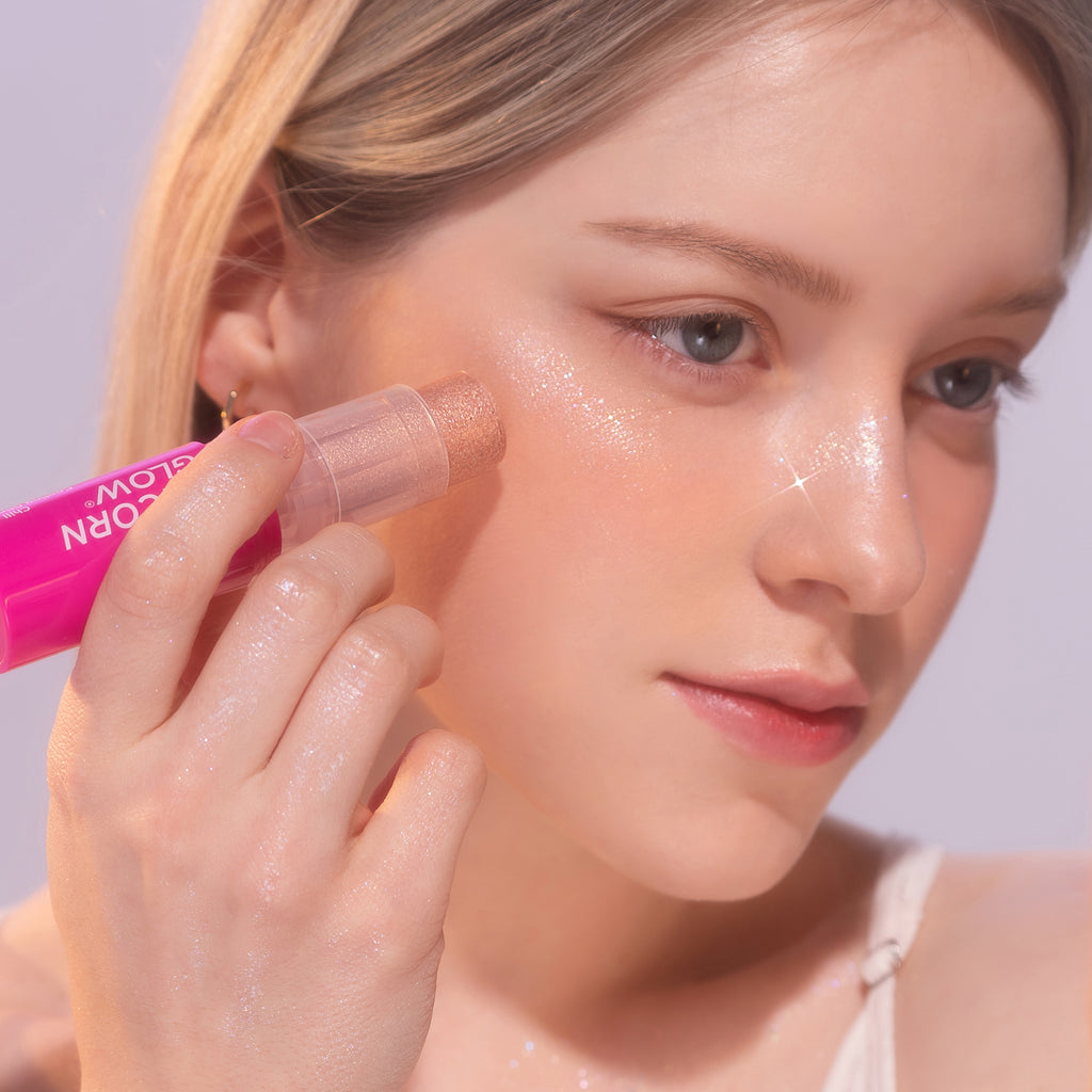 Unicorn Glow Chill-Out Cooling Glimmer & Glow Stick (For Face & Body)